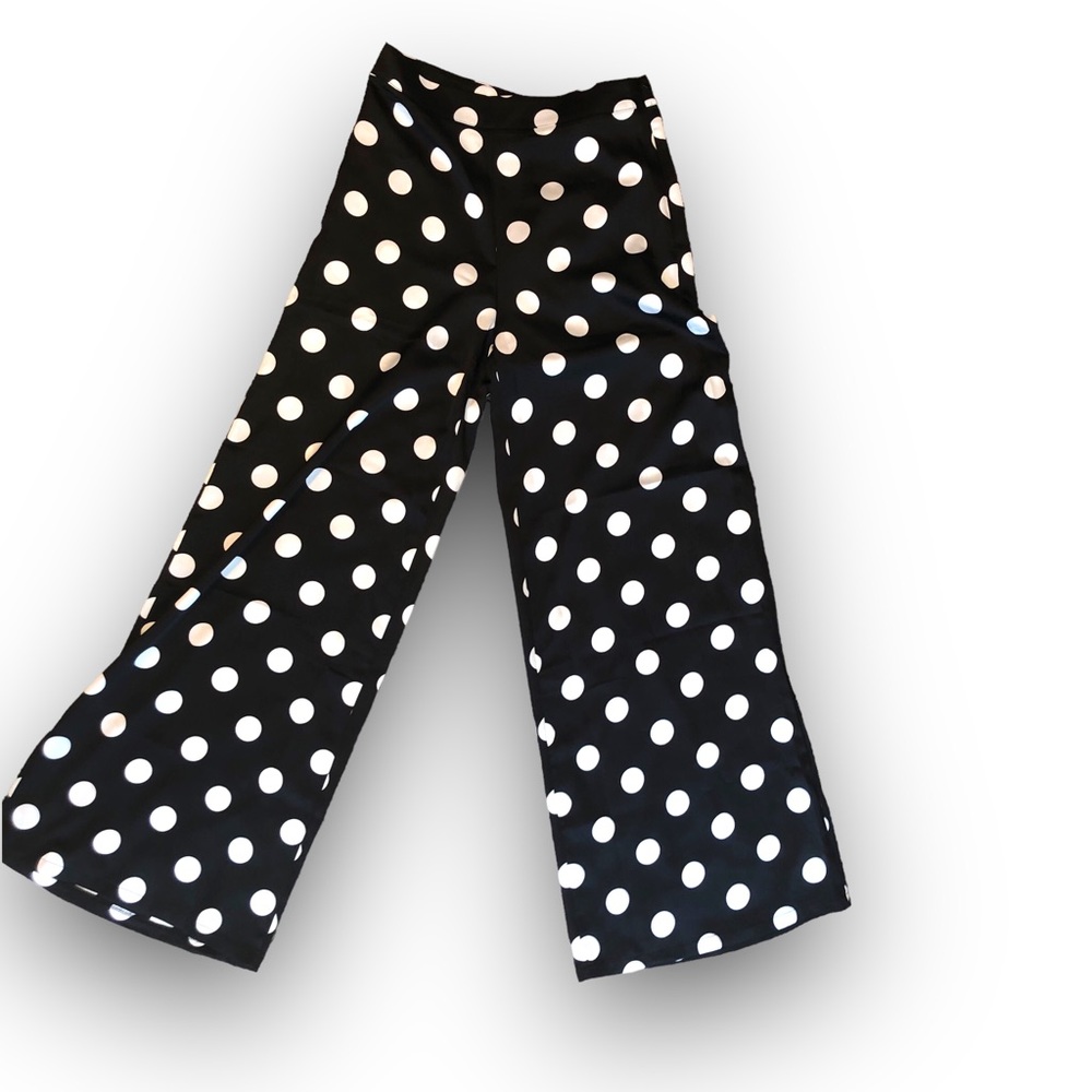 NWT Nasty Gal. Satin wide leg high waisted pant’s Medium